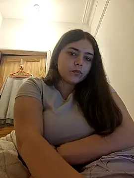 KatieLace online show from 10-16-25, 09:27