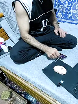 yazinyazin1 online show from 03-12-26, 09:10