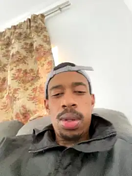 fitsexyman online show from 09-24-25, 02:31