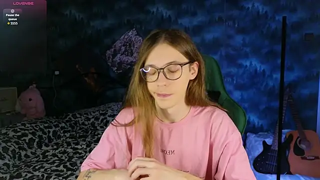 artass2 online show from 11-13-25, 05:23