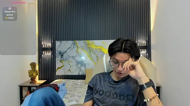 SantiagoRusso18 online show from 12-02-25, 02:50