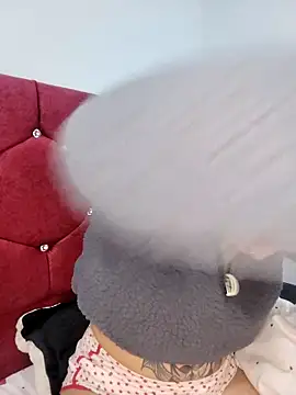 Eva Clark01 online show from 09-30-25, 09:36