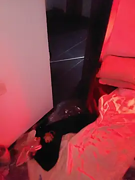 Eva Clark01 online show from 10-31-25, 01:28