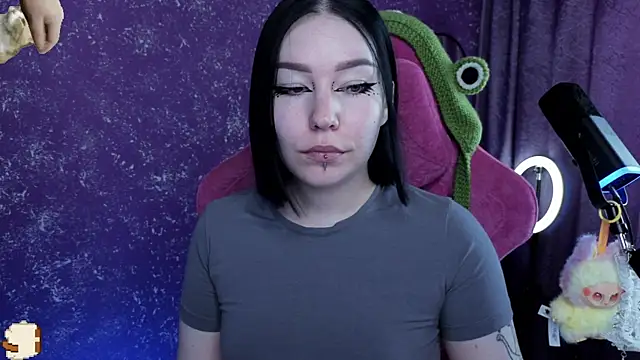 Snapshot of MargarettRose chatting on 07-16-26, 03:45 MargarettRose online show from 07-16-26, 03:45