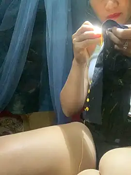 Snapshot of tuyetnhi-00 chatting on 09-29-25, 02:06 tuyetnhi-00 online show from 09-29-25, 02:06