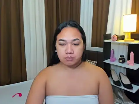 TsUncutKaren online show from 10-26-25, 08:26