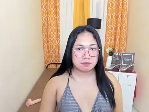 TsUncutKaren online show from 04-10-26, 12:43