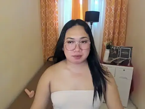 TsUncutKaren online show from 04-12-26, 05:34