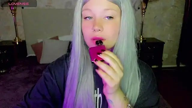 Diana Dream online show from 09-12-25, 07:14