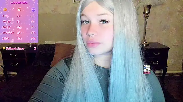 Diana Dream online show from 10-20-25, 07:47