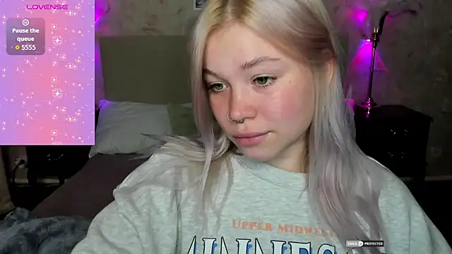 Diana Dream online show from 11-20-25, 09:14