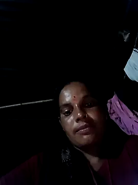 Snapshot of Hello_pinki chatting on 09-10-25, 01:55 Hello pinki online show from 09-10-25, 01:55
