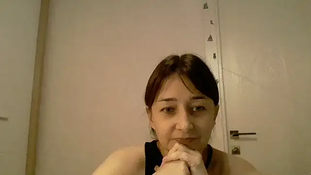 Avenique online show from 10-17-25, 10:01