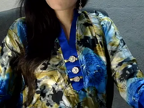 Neha Sharma1 online show from 10-06-25, 01:08