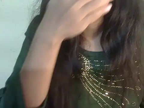 Neha Sharma1 online show from 12-04-25, 12:42