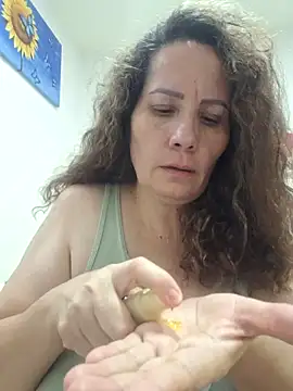 Snapshot of nohak_model chatting on 11-02-25, 12:46 nohak model online show from 11-02-25, 12:46