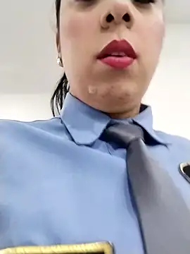 CRISTAL  11 online show from 11-30-25, 01:04