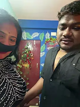 Snapshot of V-Hot-Sweti chatting on 07-26-26, 07:43 V-Hot-Sweti online show from 07-26-26, 07:43