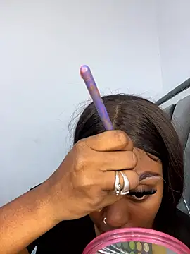 zaracollins01 online show from 01-14-26, 08:47