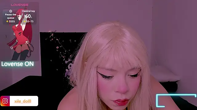 Xilee doll online show from 11-27-25, 08:44