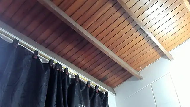 Alexa-Hunter online show from 09-25-25, 01:59