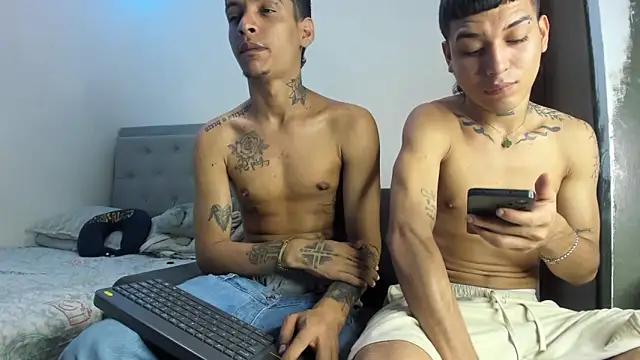 twinkDuohot online show from 04-09-26, 06:19