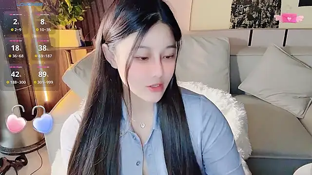 Snapshot of Auu-777 chatting on 04-19-26, 01:16 Auu-777 online show from 04-19-26, 01:16