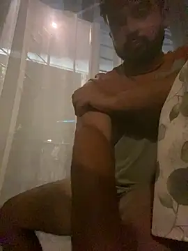 Snapshot of Agusmini chatting on 02-23-26, 01:03 Agusmini online show from 02-23-26, 01:03