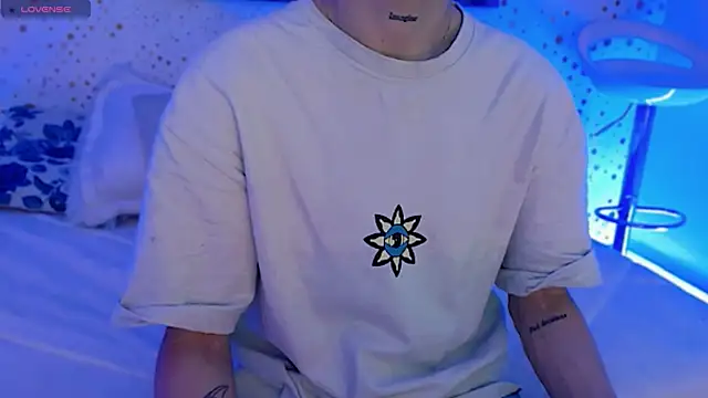 ArianaSantana online show from 10-27-25, 12:42