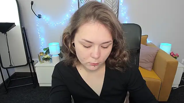 Sophi gi online show from 09-10-25, 03:28