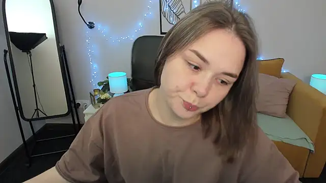 Sophi gi online show from 09-13-25, 03:17