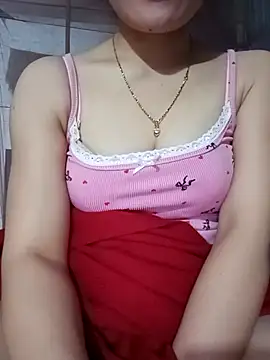 LucyyLy online show from 12-18-25, 11:38