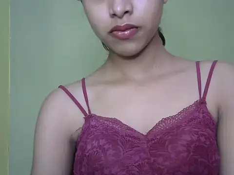 Snapshot of Ritu9 chatting on 10-05-25, 02:54 Ritu9 online show from 10-05-25, 02:54