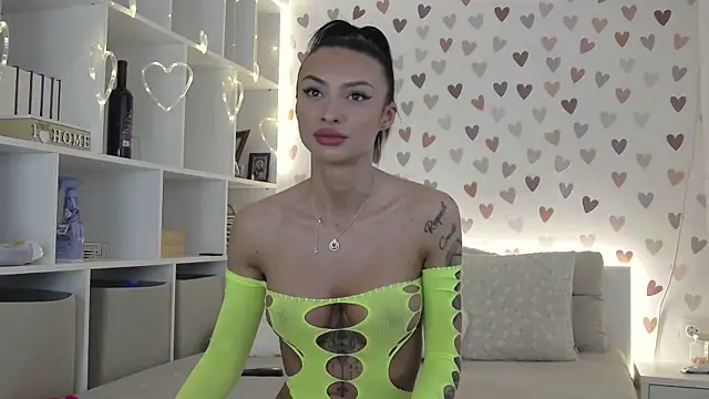 Snapshot of NoraAspen chatting on 05-25-26, 07:25 NoraAspen online show from 05-25-26, 07:25