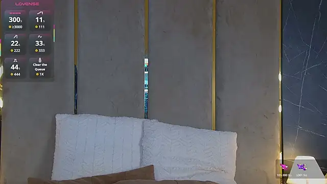 Snapshot of MadisonKroft chatting on 11-23-25, 05:07 MadisonKroft online show from 11-23-25, 05:07