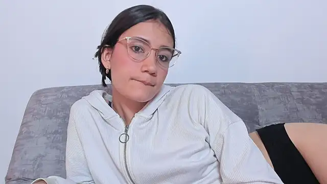 Snapshot of catalella_0 chatting on 07-05-26, 11:39 catalella 0 online show from 07-05-26, 11:39