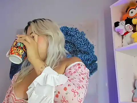 naomi sanz online show from 04-20-26, 05:10