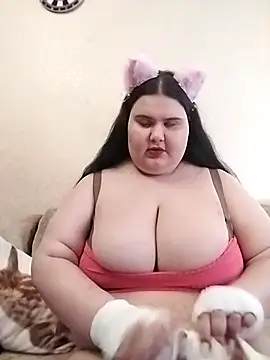 Vllada Brattz online show from 11-18-25, 09:58