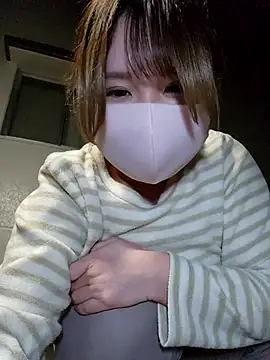 Snapshot of --MIYUKI chatting on 11-29-25, 06:00 --MIYUKI online show from 11-29-25, 06:00