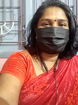 Snapshot of Tamil_Azhaghi25 chatting on 06-26-26, 01:26 Tamil Azhaghi25 online show from 06-26-26, 01:26