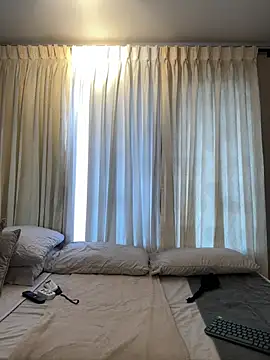 Tayler Kim online show from 04-04-26, 06:05