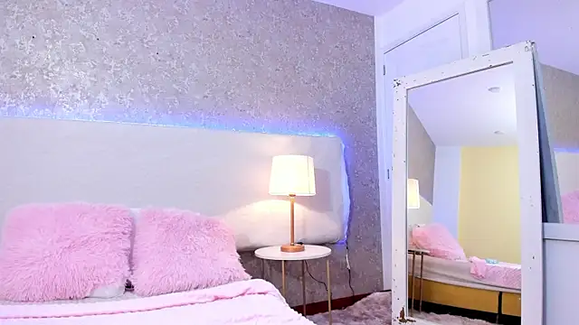 AnniieCooper online show from 03-22-26, 02:09