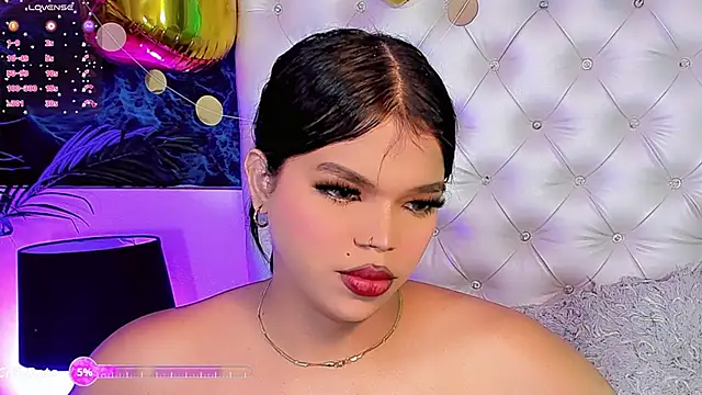 Valeria Swett  online show from 03-19-26, 07:51