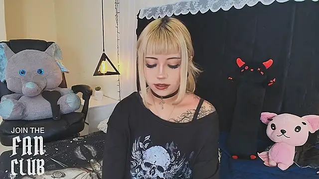 IvyBelle  online show from 05-26-26, 11:28