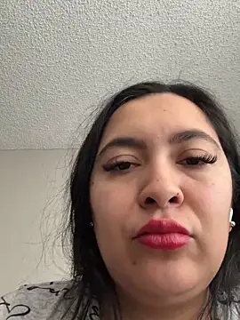 latina curvy22 online show from 02-23-26, 08:17