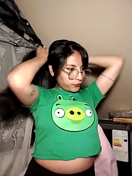 Regina Shine online show from 09-16-25, 04:57