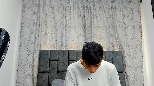 Maikol Ortiz online show from 11-30-25, 12:42