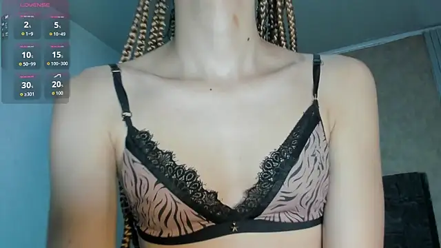 V suckscock online show from 11-21-25, 09:13