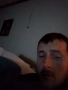 Snapshot of bigmemberDDD chatting on 10-07-25, 08:50 bigmemberDDD online show from 10-07-25, 08:50