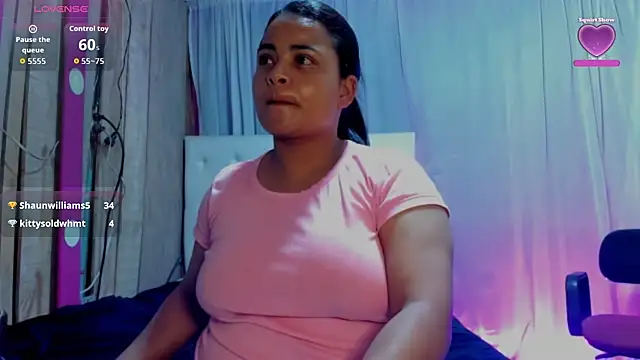 Zaphyra18 online show from 10-10-25, 03:27